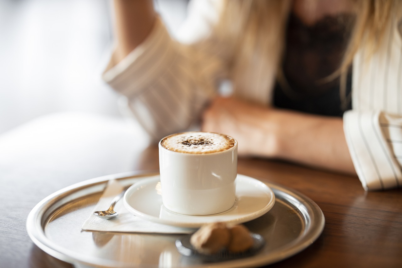 Beispiel einer Gewohnheit, die glückszuträglich sein kann: Kaffeepause